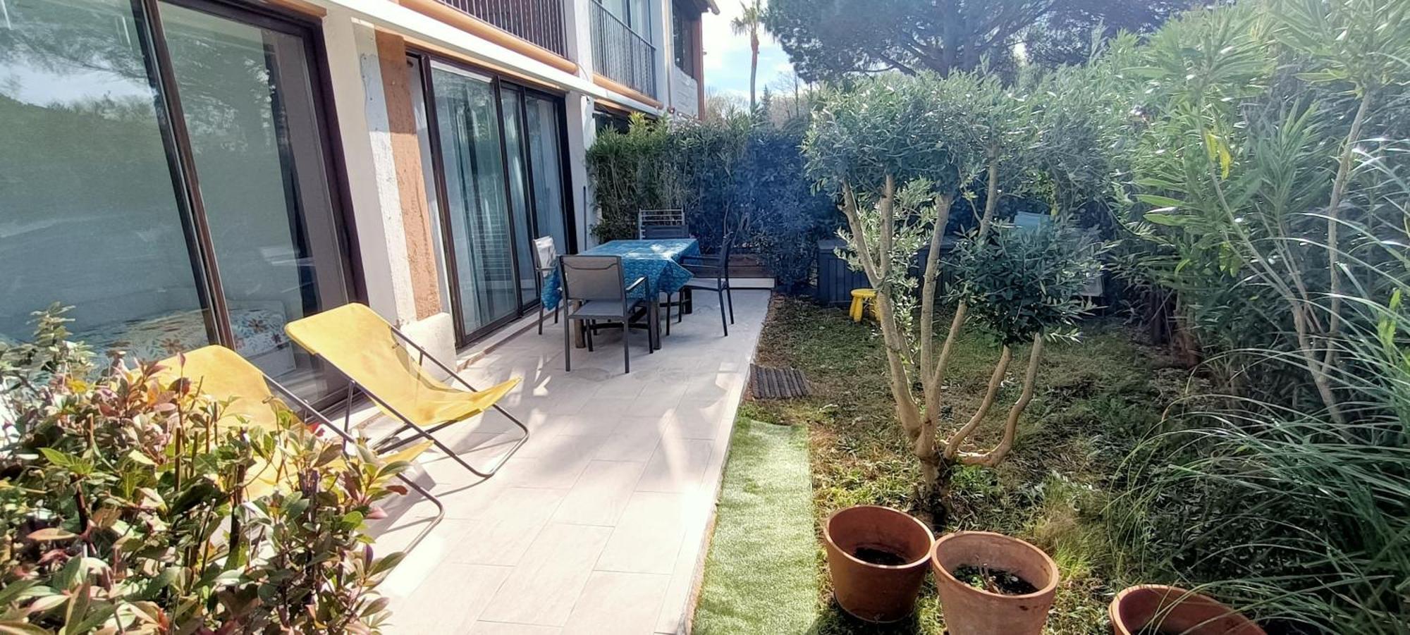 Port Cogolin, T2 Calme Dans Belle Residence, Piscine, Proche St Tropez Bagian luar foto